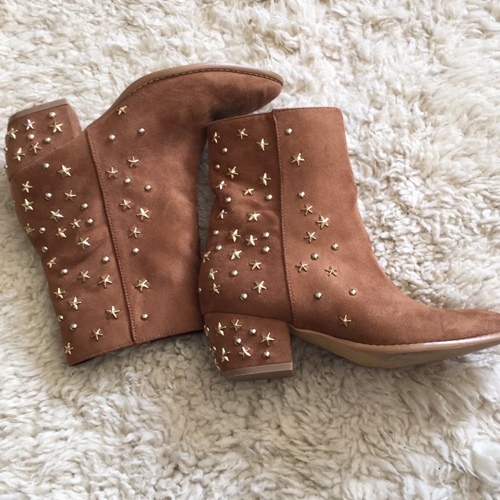 Knockoff Matisse boots